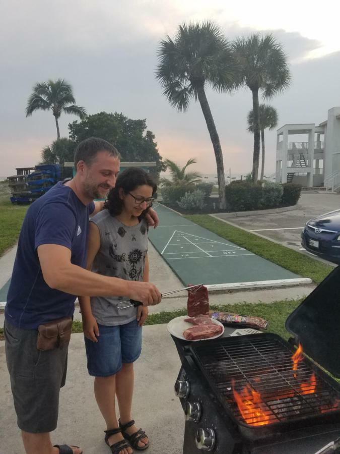 Carousel Beach Inn Fort Myers Beach Eksteriør bilde