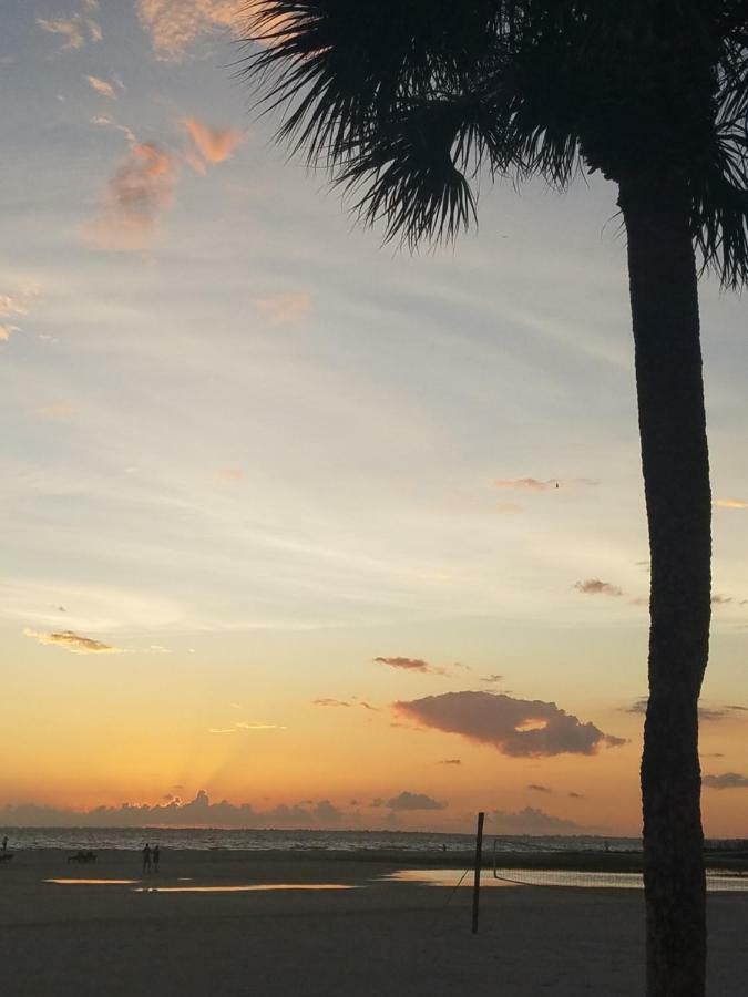 Carousel Beach Inn Fort Myers Beach Eksteriør bilde